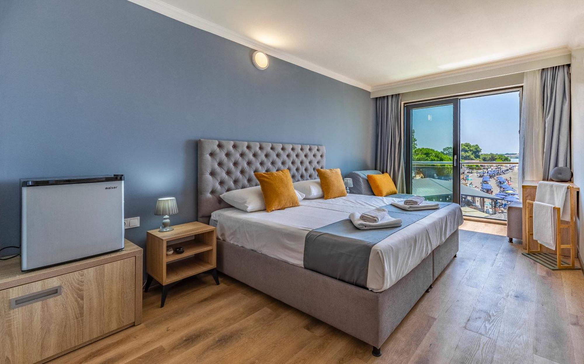 Hotel Koral เมดูลิน ภายนอก รูปภาพ