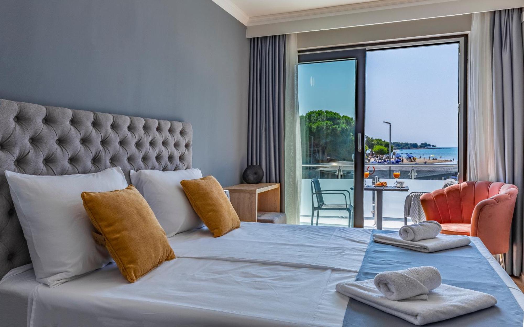 Hotel Koral เมดูลิน ภายนอก รูปภาพ