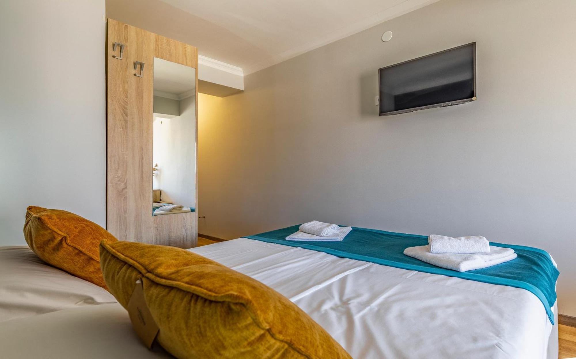Hotel Koral เมดูลิน ภายนอก รูปภาพ